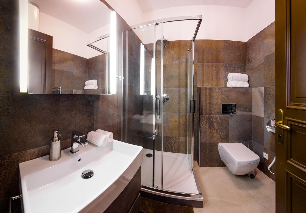 Fifty Shades Of Gray Studio, City Center Hradec Králové المظهر الخارجي الصورة